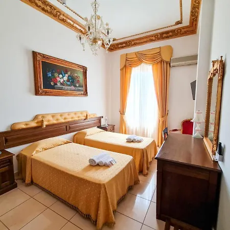 Euro Hotel