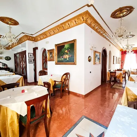 Euro Hotel 4*