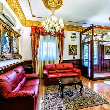 Euro Hotel 4*